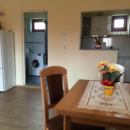 JoseniBicsak Apartmanアパートメント エクステリア 写真