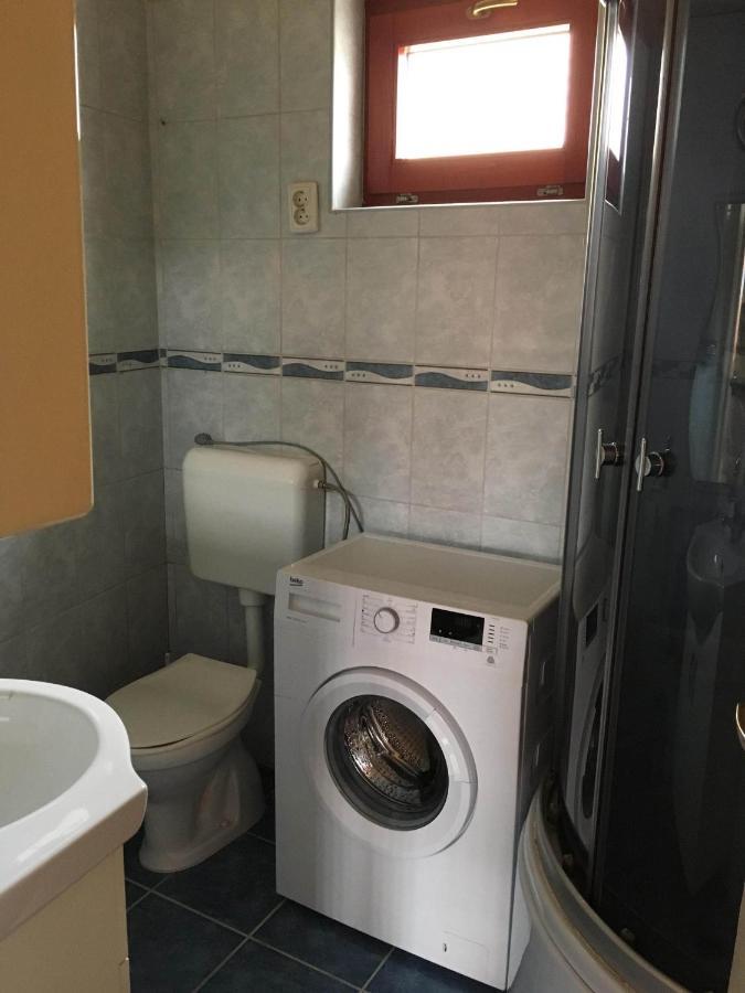 JoseniBicsak Apartmanアパートメント エクステリア 写真